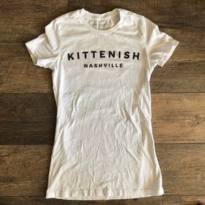 Kittenish tee